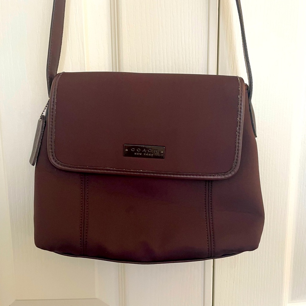 Vintage 1998 Coach neoprene crossbody bag